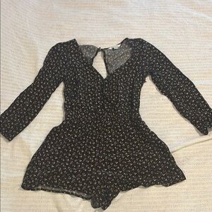 American Eagle Outfitters Black Floral Romper